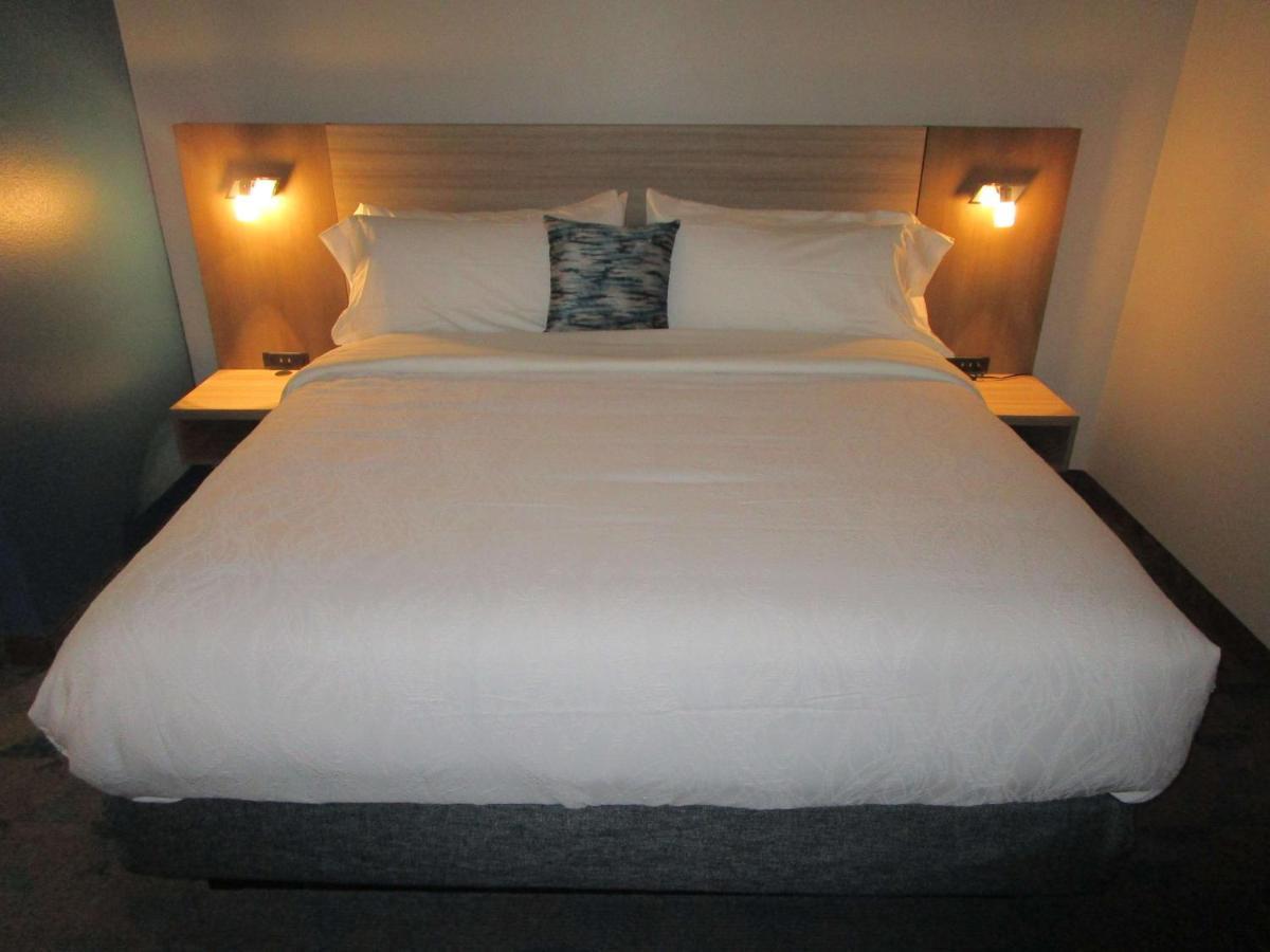 Reddy Hotel Bonham Eksteriør bilde