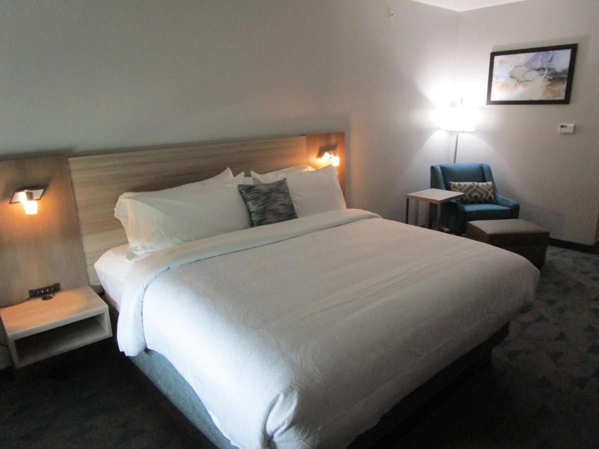 Reddy Hotel Bonham Eksteriør bilde